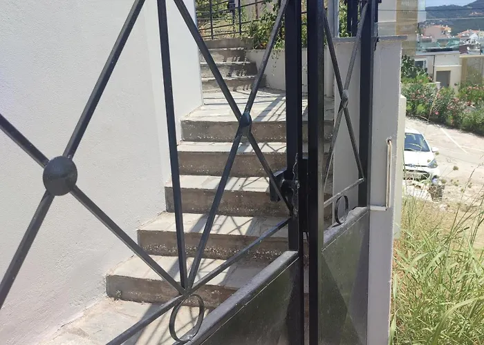 Ellis-Suites 2 Nea Peramos Kavala