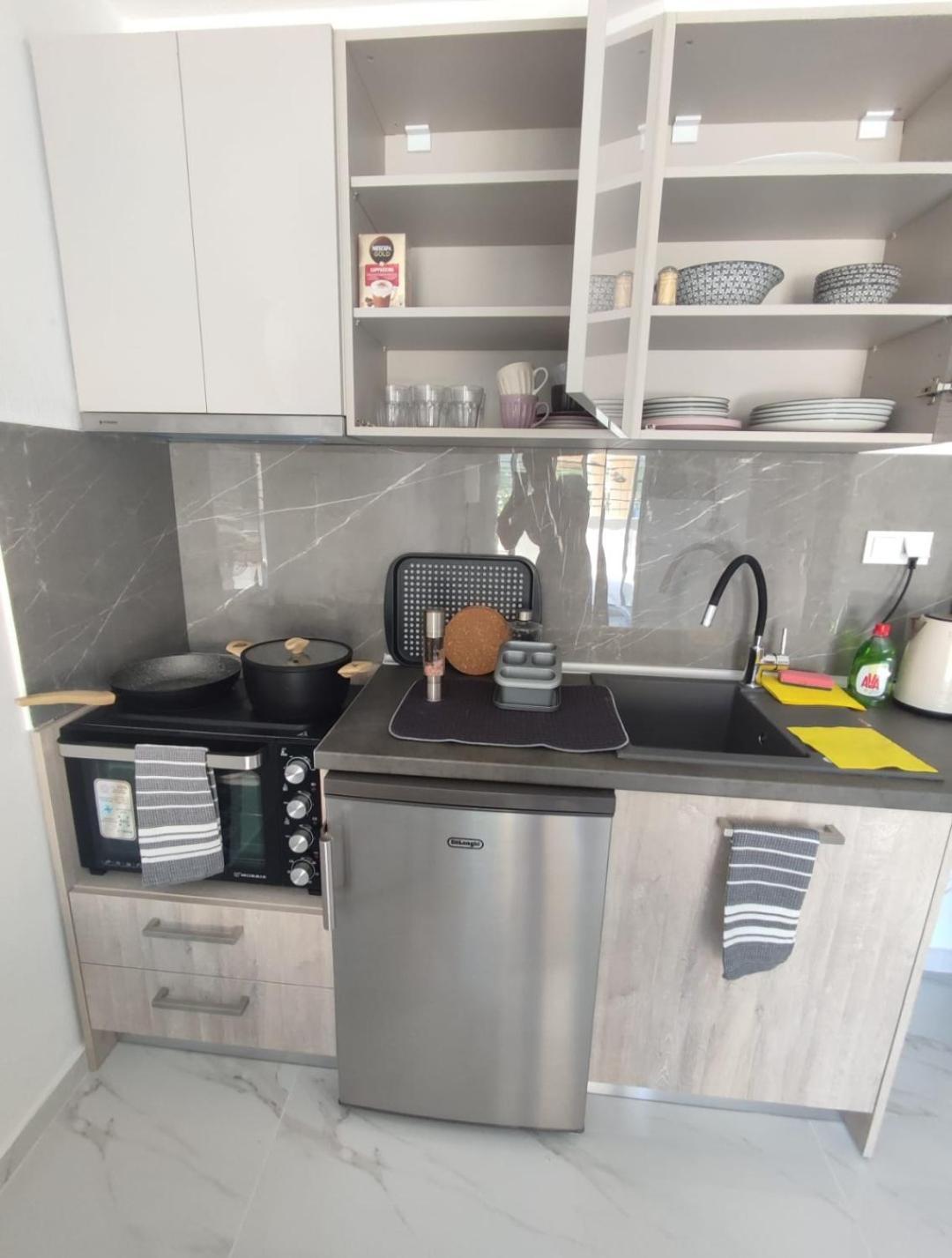 Apartment Ellis-suites 2 Kavala Nea Peramos (Macedonia)
